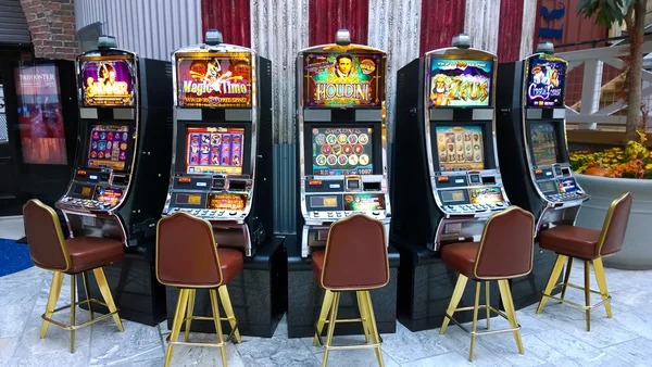 Gates of Olympus slot game interface showing cascading reels and multiplier counter